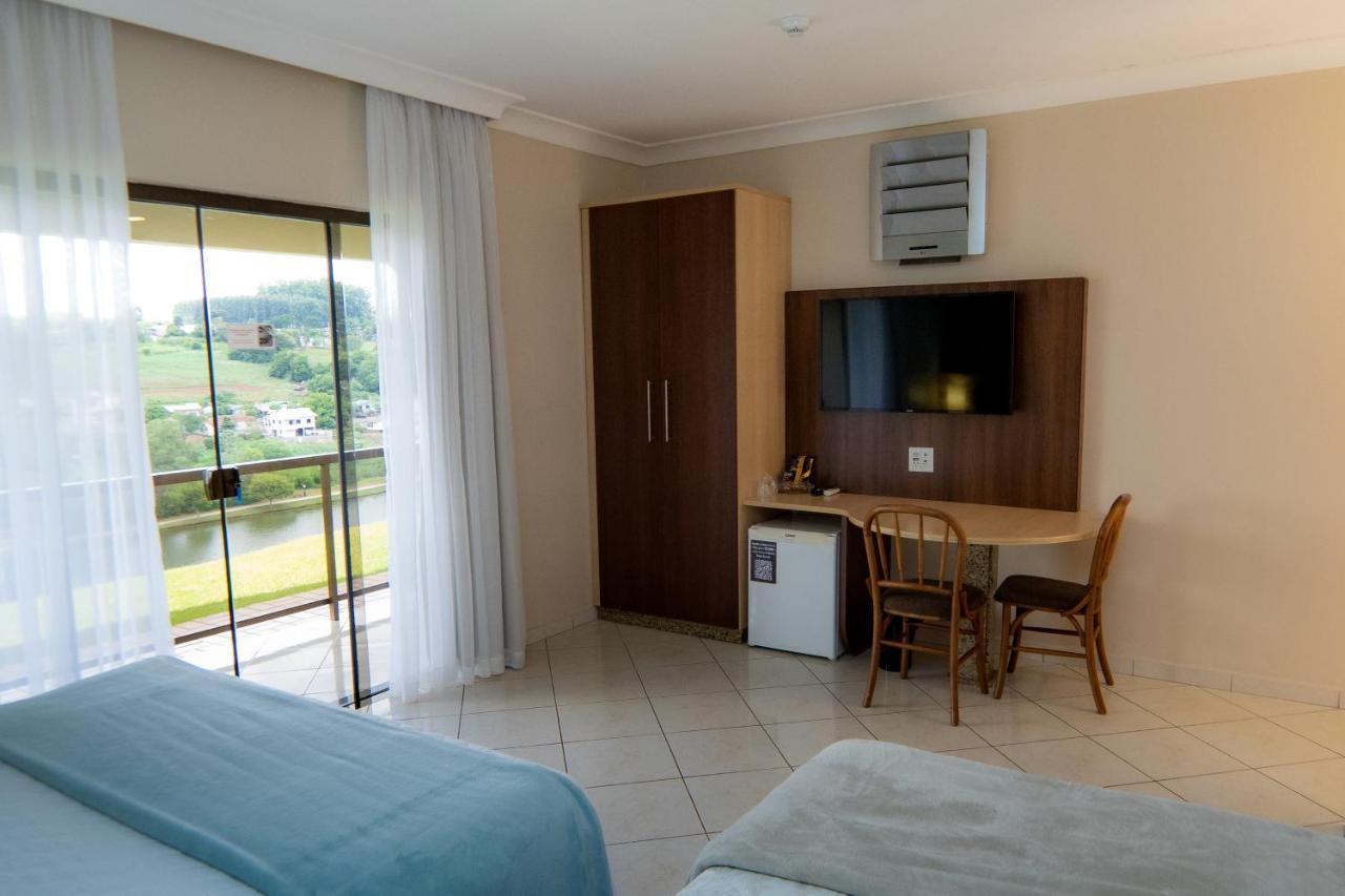 Hotel Lago Dourado Dois Vizinhos Exterior photo
